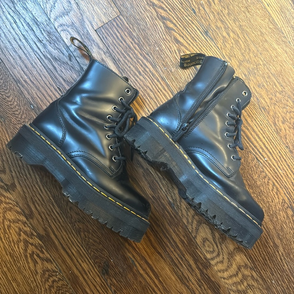Platform Dr. Martens